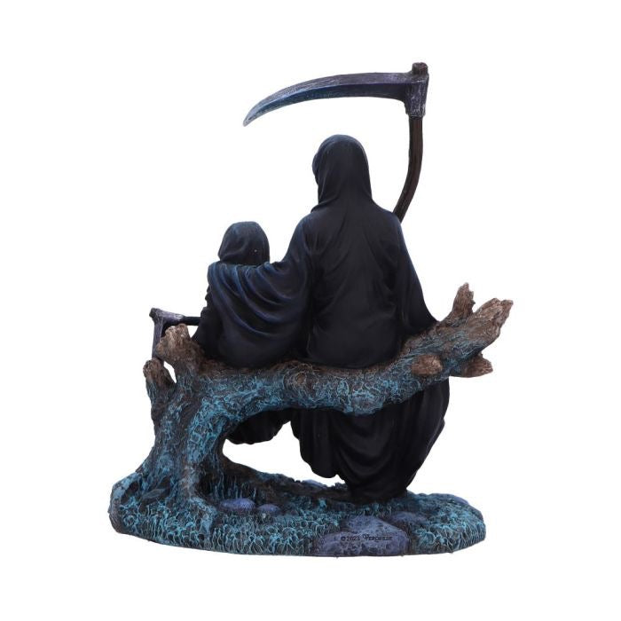 Next In Line Figure 19cm