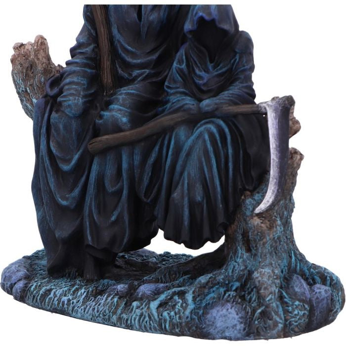 Next In Line Figure 19cm